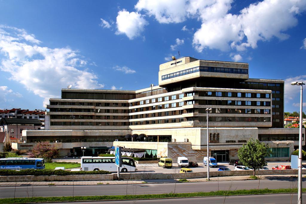 Grand Hotel Shumen Exterior photo